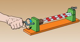 Xoay nút chai dẫn đến tăng nhiệt độ