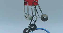 Sắt, niken và coban có khả năng tương tác với từ trường - 2