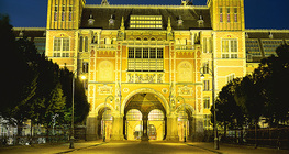 Rijksmuseum ở Amsterdam