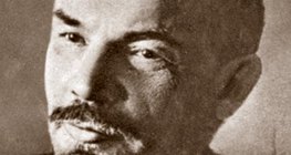 Vladimir Lenin (1870-1924), nhà lãnh đạo đầu tiên của Liên Xô