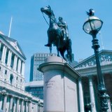 Trung tâm Luân Đôn, trung tâm tài chính và thương mại của đất nước