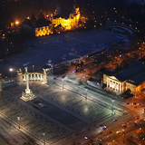 A Hősök tere és a Vajdahunyad vára