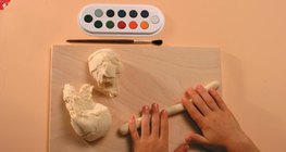 Làm vòng khăn bột muối - Bước 1