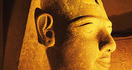 Điêu khắc Ramesses II