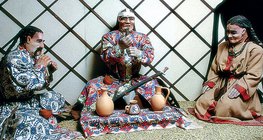 Quần áo Avar (tái thiết)