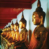 Tượng phật trong chùa Ngũ Hành (Bangkok, Thái Lan)