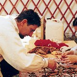 Feelmaking là một nghề thủ công truyền thống, vẫn được thực hiện bởi một số thợ thủ công ngày nay