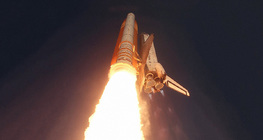 Ra mắt tàu con thoi Discovery