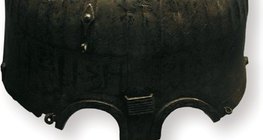 Mũ bảo hiểm Thổ Nhĩ Kỳ trang trí