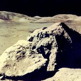 Người đàn ông trên mặt trăng