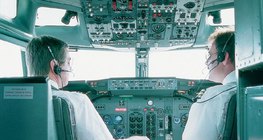 Buồng lái máy bay