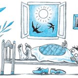 Fiú az ágyból kinéz a nyitott ablakon a ragyogó napsütötte reggelre és a vidáman diskuráló fecskékre