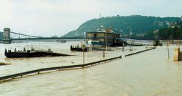 Sông Danube ở Budapest - 1