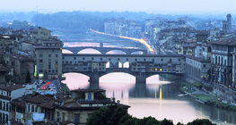 Quang cảnh Florence với sông Arno