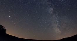 Sao Mộc và ban nhạc của dải ngân hà