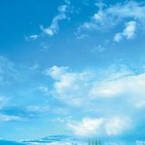 Mây bao gồm những giọt nước nhỏ