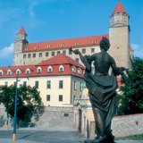 Lâu đài Bratislava