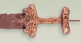 Thanh kiếm Viking (khoảng 900 năm tuổi)