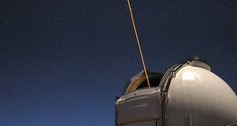 Một chùm tia laser được sử dụng để đo quang