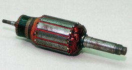 Cánh quạt của một động cơ vạn năng