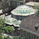 Một nhà tắm ở Budapest, được xây dựng dưới sự cai trị của Ottoman ở Hungary