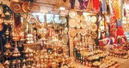 Tại Grand Bazaar ở Istanbul