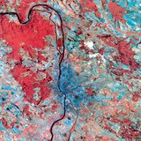 Một hình ảnh màu sai của Budapest, Hungary