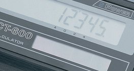 Máy tính chạy bằng năng lượng mặt trời