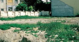 Một khu vực thành phố bị bỏ hoang