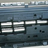 Pin của một máy nghe băng radio di động