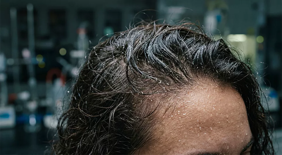 Hair hygrometer: measuring humidity with a strand of hair