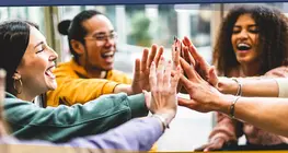 Social norms and community coexistence