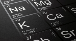 Bột màu trắng, tan trong nước