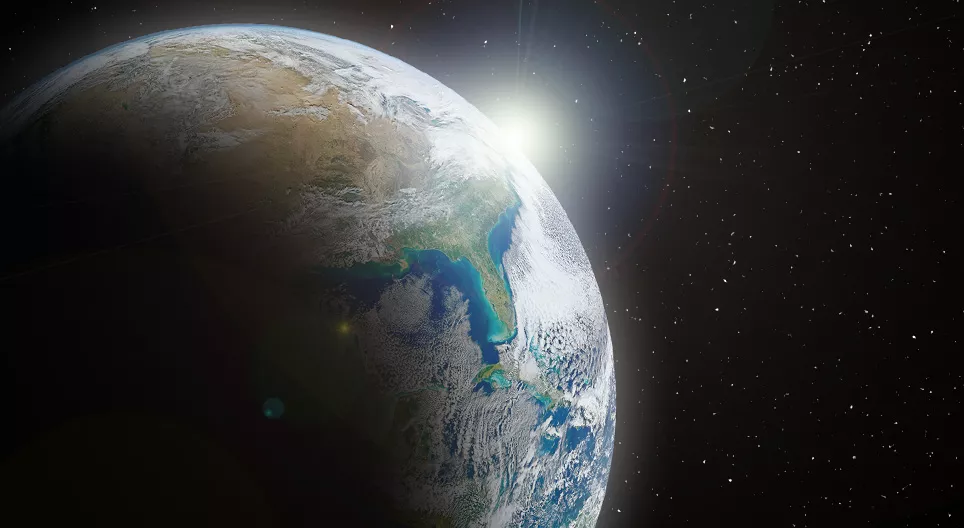 Tương tác với Trái Đất đang quay