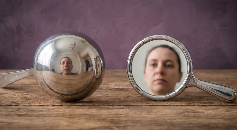 Spherical mirrors