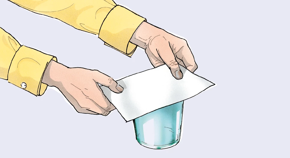 Nước vẫn còn trong cốc